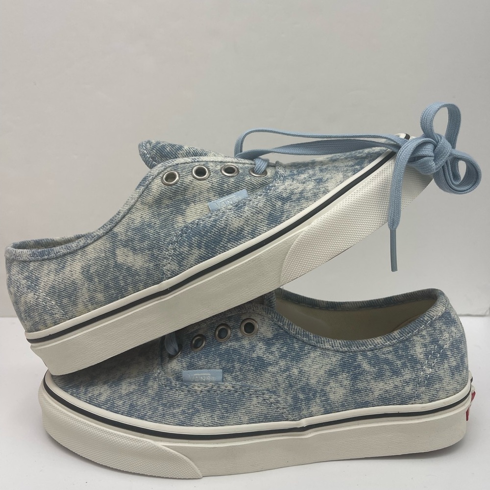 Vans Men’s Authentic (Denimistry) Winter Sky Marshmallow Sneakers
VN0A5HZS9FM - Picture 14 of 16